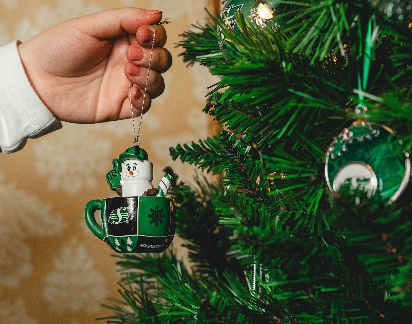 Merry & Bright
